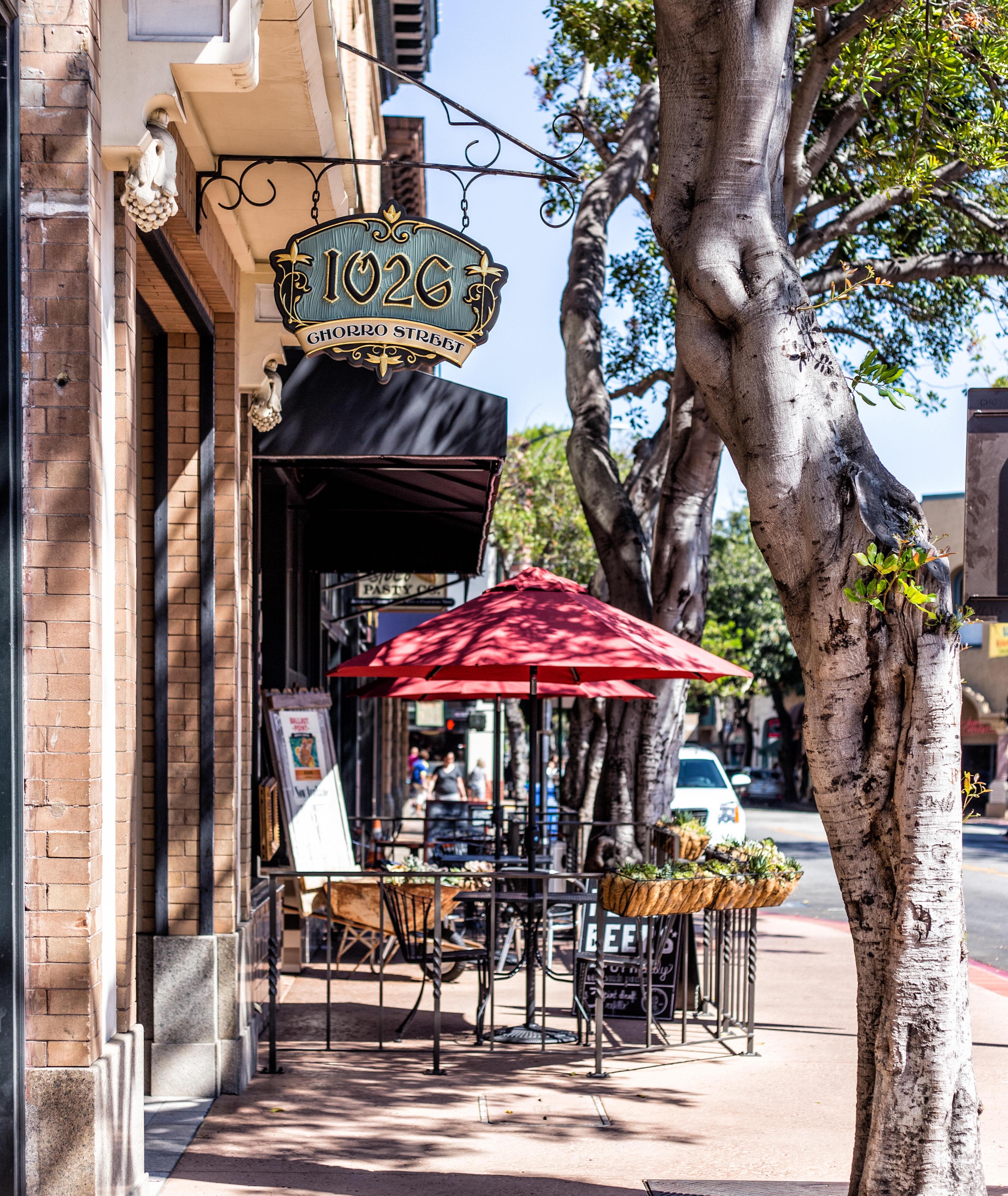 Sidewalk scene in Santa Cruz at dusk